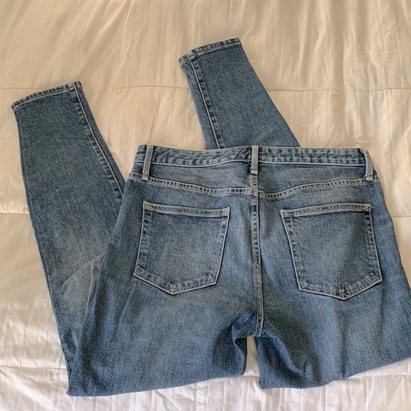 Gap 1969 High Rise Medium Wash Skinny Jeans - Picture 2 of 9